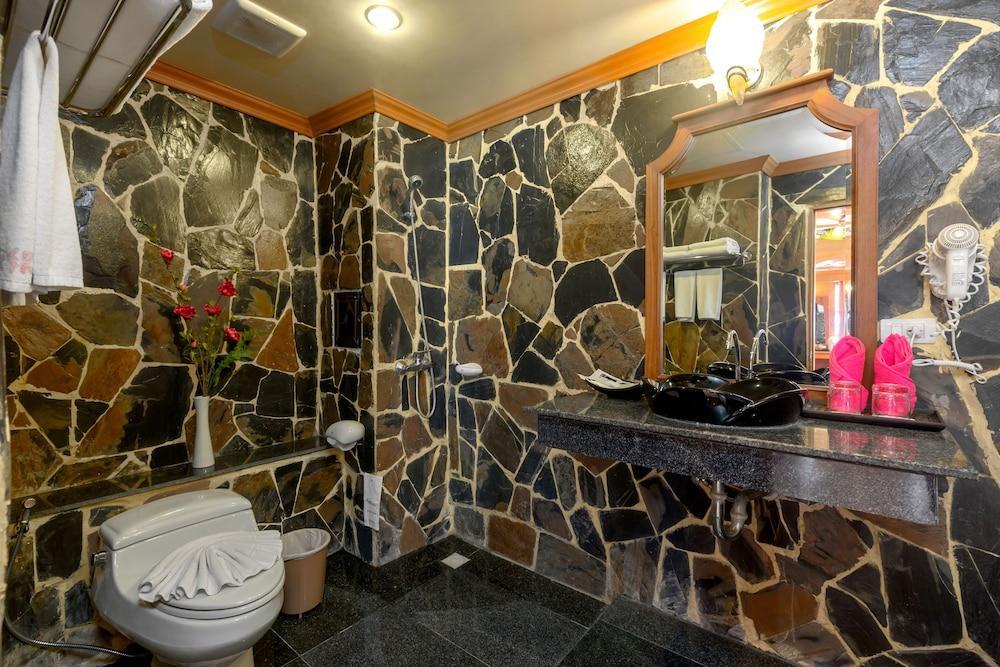 Chang Residence Patong Luaran gambar
